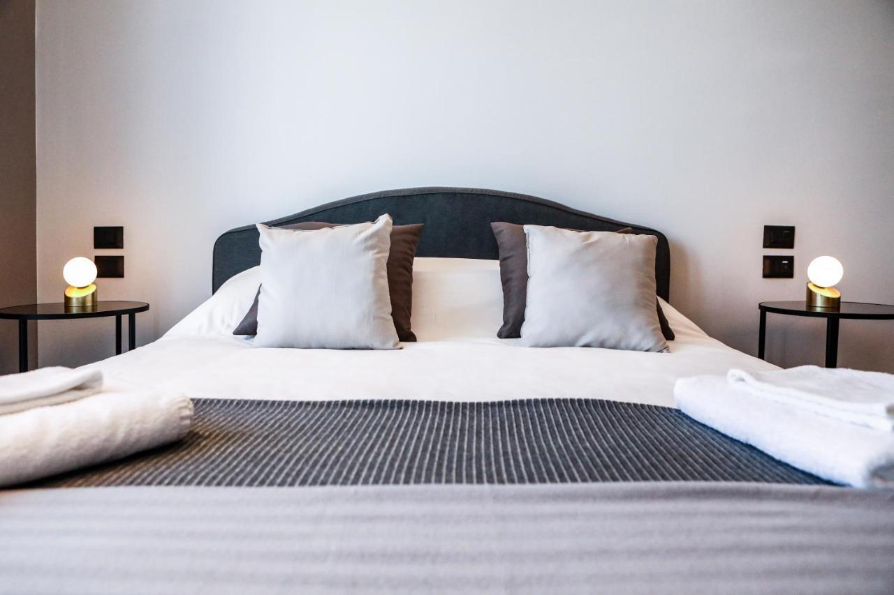 Materdays 24 Bed & Breakfast เนเปิลส์ ภายนอก รูปภาพ