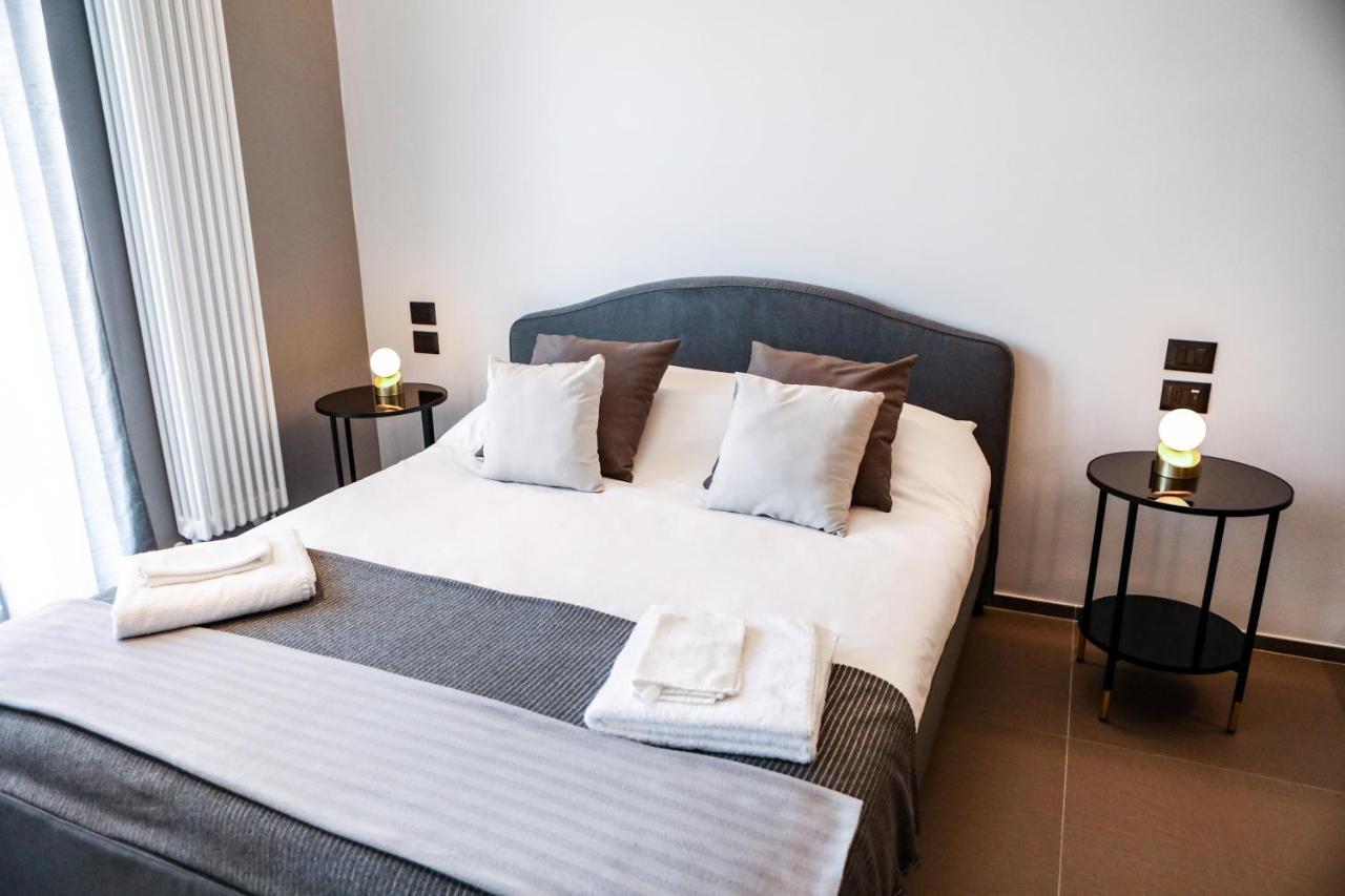 Materdays 24 Bed & Breakfast เนเปิลส์ ภายนอก รูปภาพ