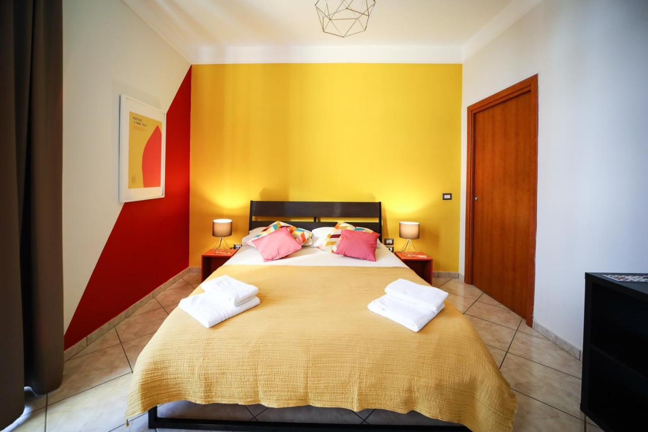 Materdays 24 Bed & Breakfast เนเปิลส์ ภายนอก รูปภาพ