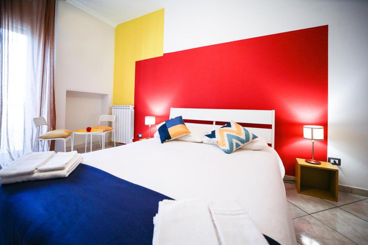 Materdays 24 Bed & Breakfast เนเปิลส์ ภายนอก รูปภาพ