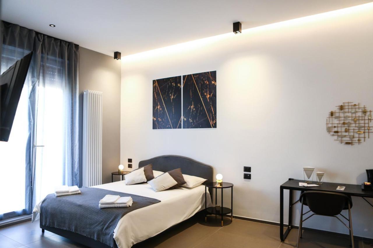 Materdays 24 Bed & Breakfast เนเปิลส์ ภายนอก รูปภาพ